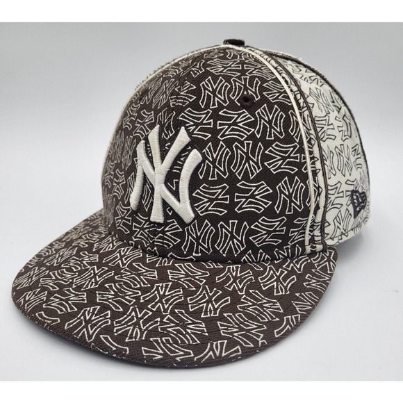 New Era 59Fifty New York Yankees All Over Print Fitted Hat Cap Size 7 3/4 Mens - Picture 4 of 13